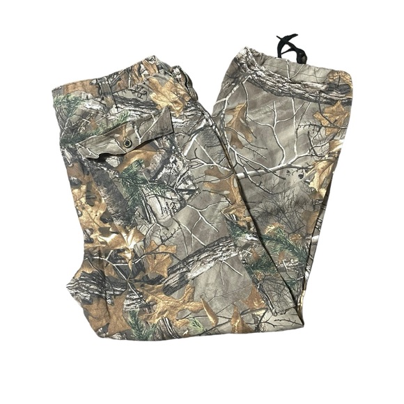 Realtree Xtra Camo Cargo Hunting Pants Size XL 40 - 42 Waist Band - Picture 9 of 9